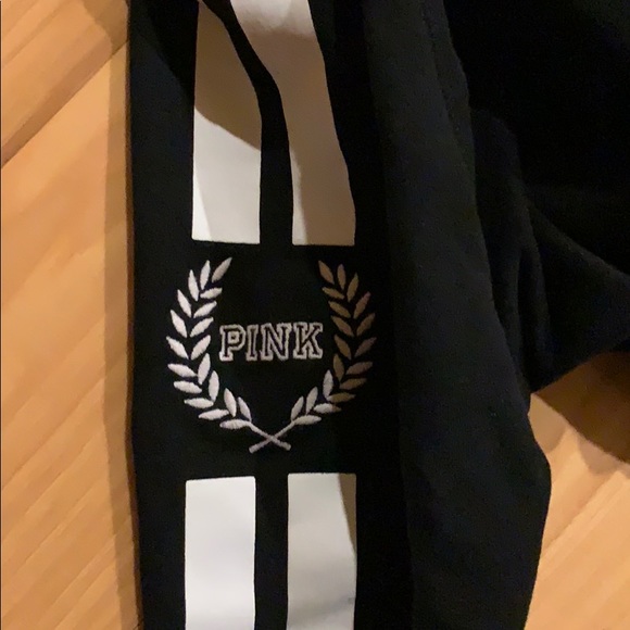 Victoria Secret jacket 🧥 - Picture 4 of 4